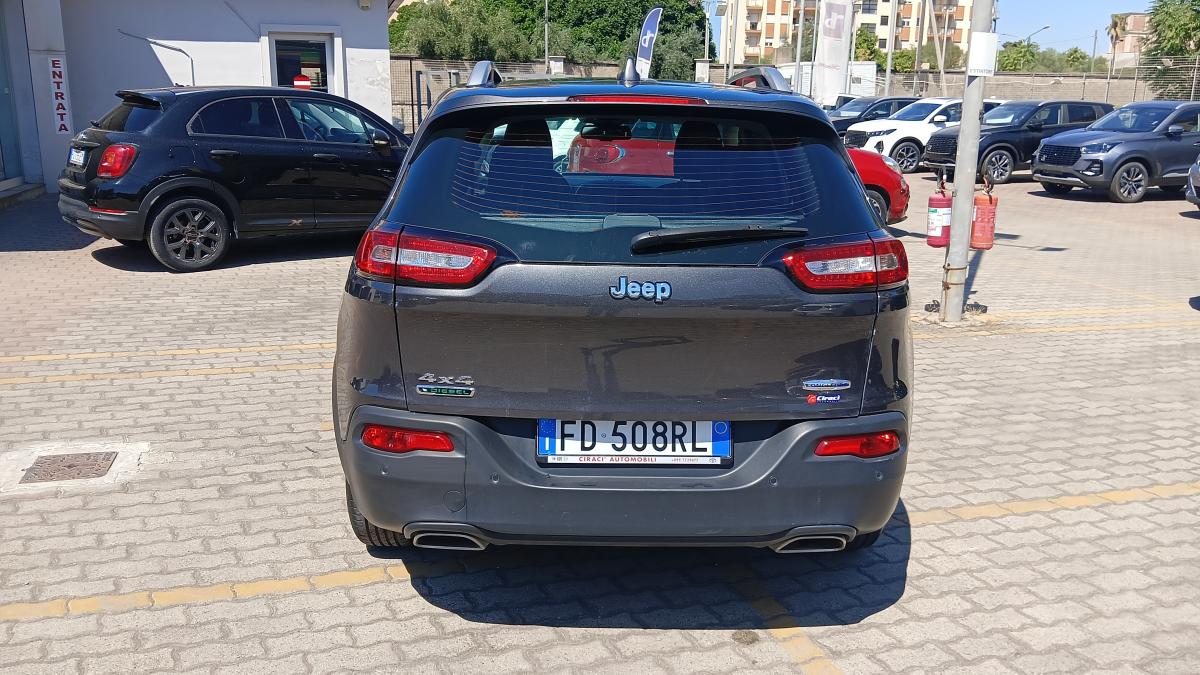 Jeep Cherokee 2.2 Mjet 185CV 4WD AUTO Longitude